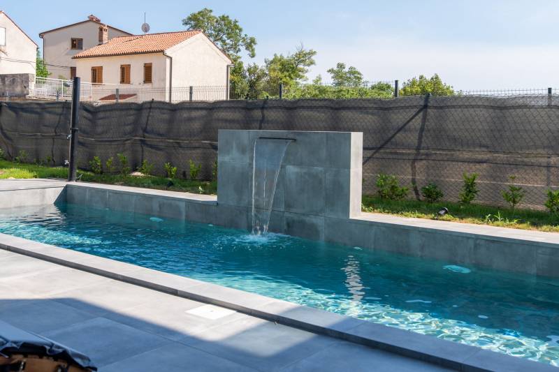 Luksuzna Vila Black Onyx s Bazenom Pula