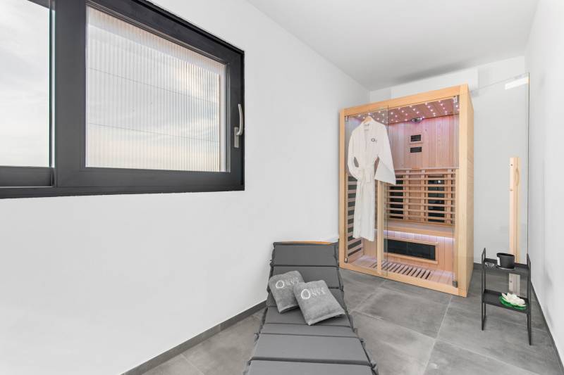 Luksuzna Vila Black Onyx s Bazenom Pula