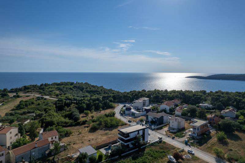 Luksuzna Vila Black Onyx s Bazenom Pula