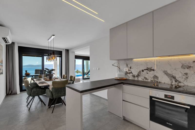 Beachfront Villa Immortelle with Pool Omiš