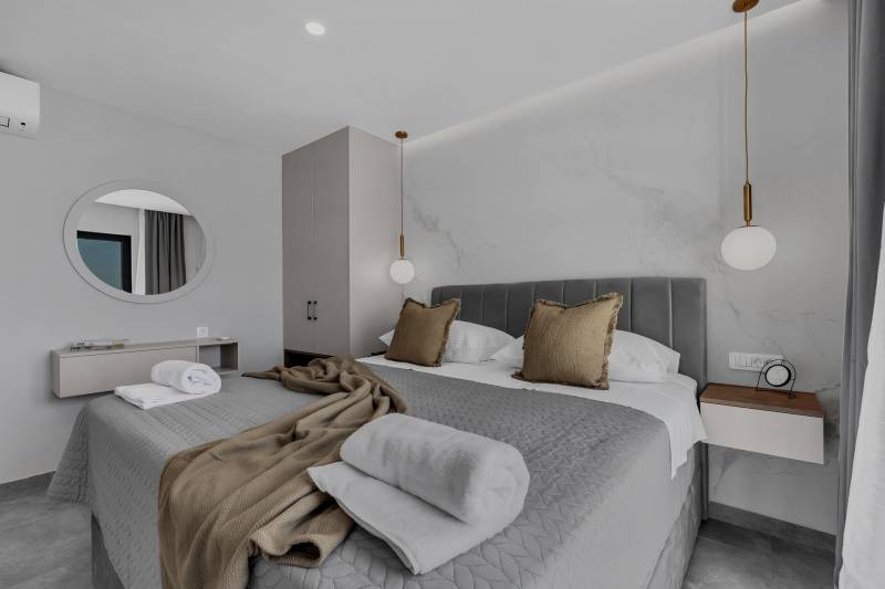 Beachfront Villa Immortelle with Pool Omiš