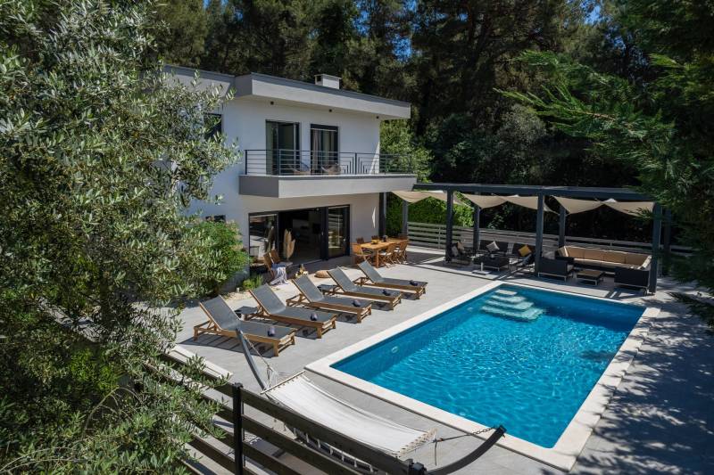 Luxusvilla Bosque mit Pool Pula