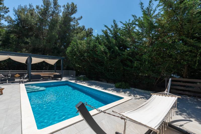 Luxusvilla Bosque mit Pool Pula