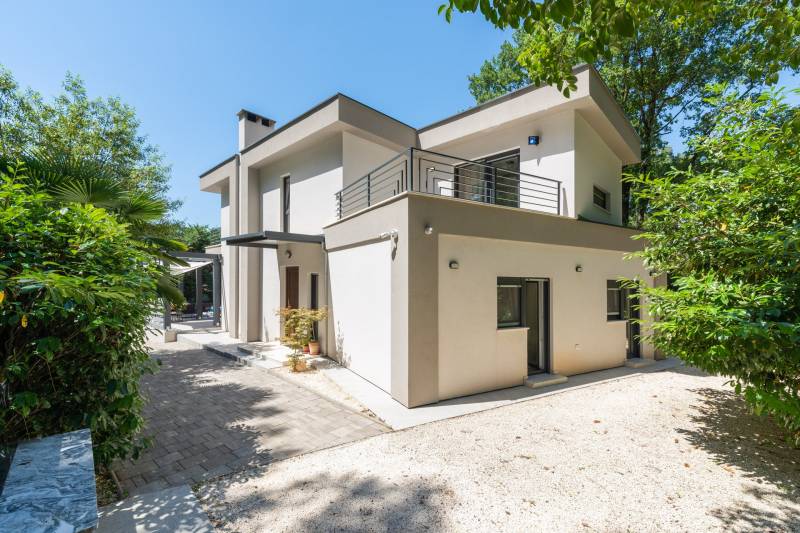 Luxusvilla Bosque mit Pool Pula