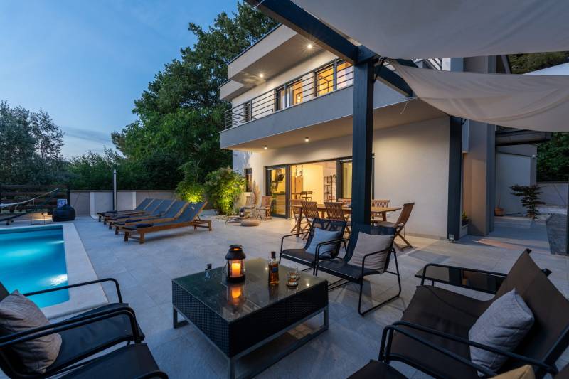 Luxusvilla Bosque mit Pool Pula