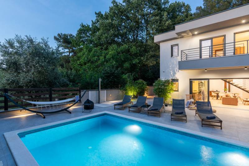 Luxusvilla Bosque mit Pool Pula