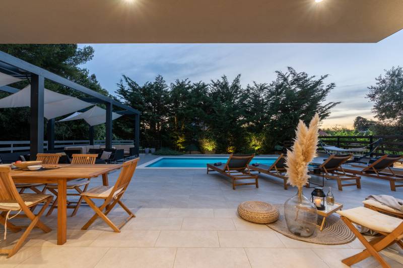 Luxusvilla Bosque mit Pool Pula