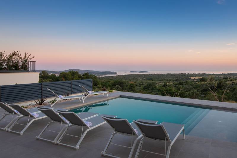 Villa Great Escape with Pool Primošten