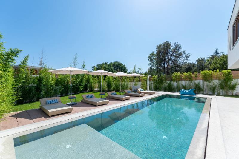Villa Artist with Pool Pula
