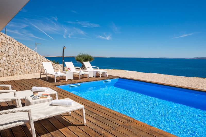 Villa Desert Rose mit Pool Pag