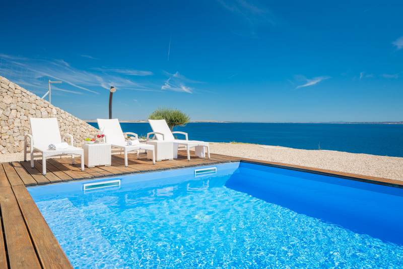 Villa Desert Rose mit Pool Pag