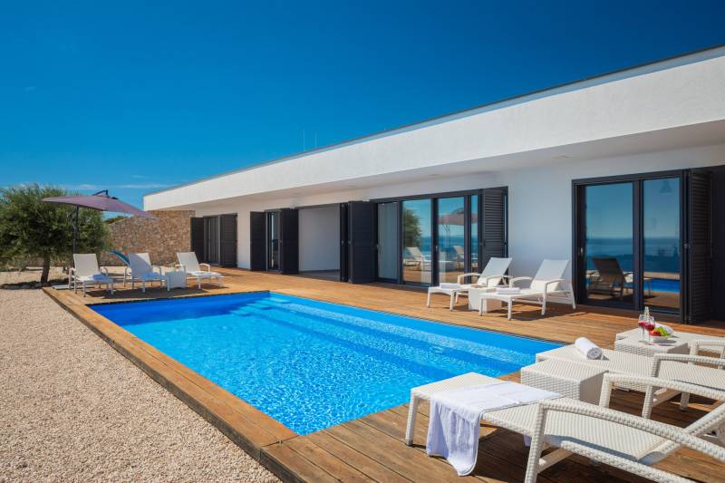 Villa Desert Rose mit Pool Pag