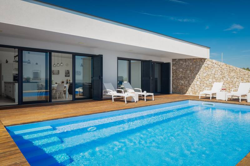 Villa Desert Rose mit Pool Pag