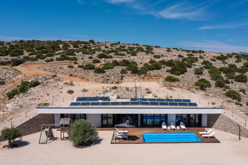 Villa Desert Rose mit Pool Pag