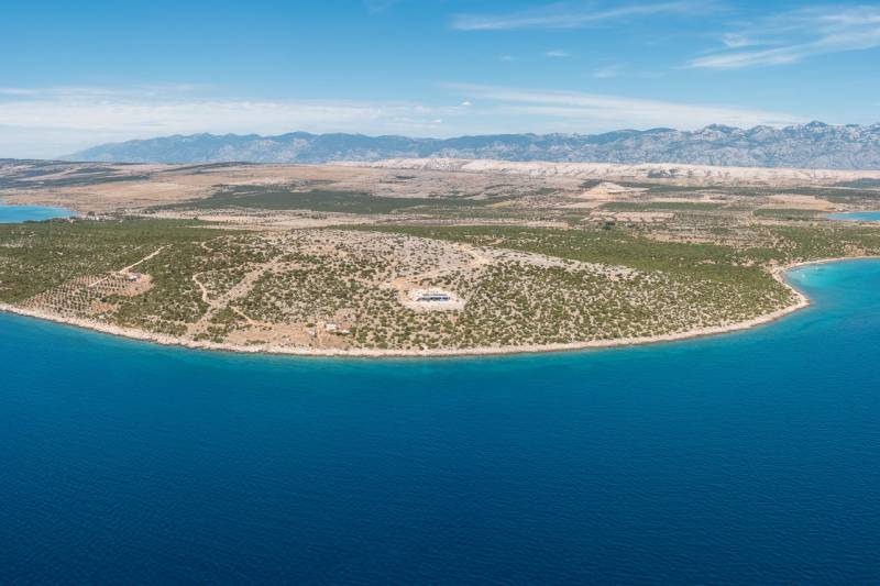 Villa Desert Rose mit Pool Pag