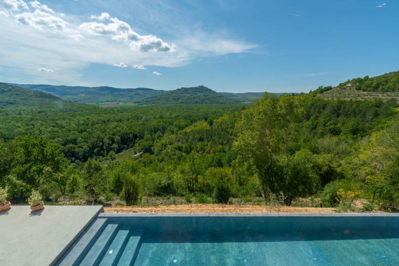 Villa Paradise Found with Pool Motovun