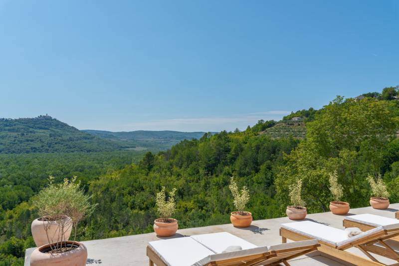 Villa Paradise Found with Pool Motovun