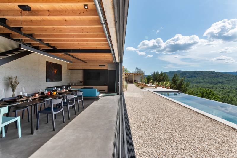 Villa Paradise Found with Pool Motovun