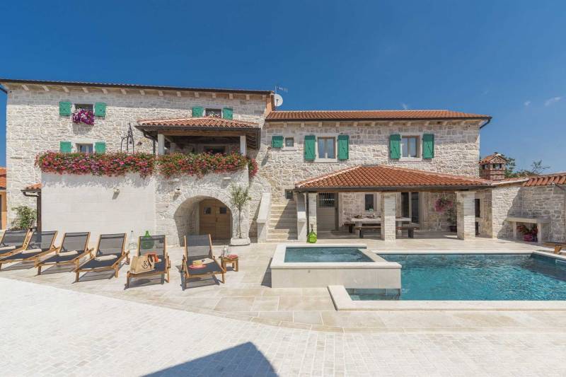 Villa Korina with Pool Poreč