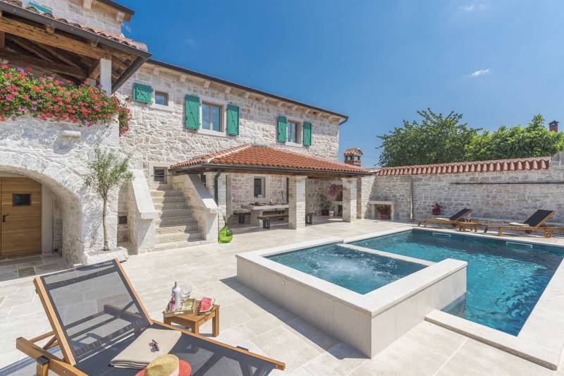 Villa Korina with Pool Poreč