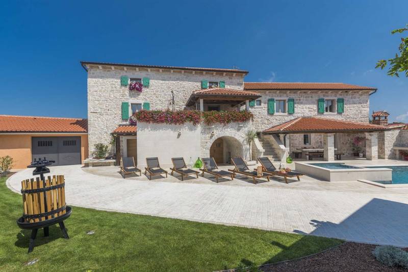 Villa Korina with Pool Poreč