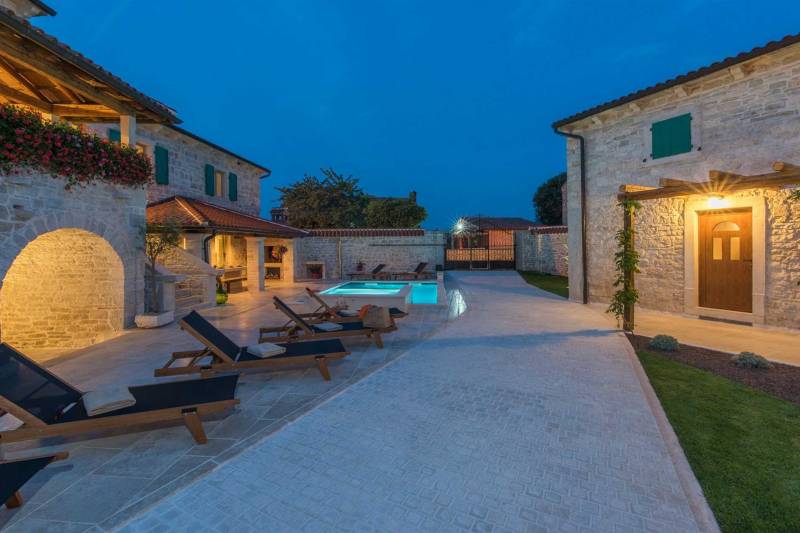 Villa Korina with Pool Poreč