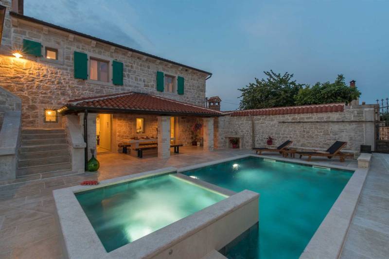 Villa Korina with Pool Poreč