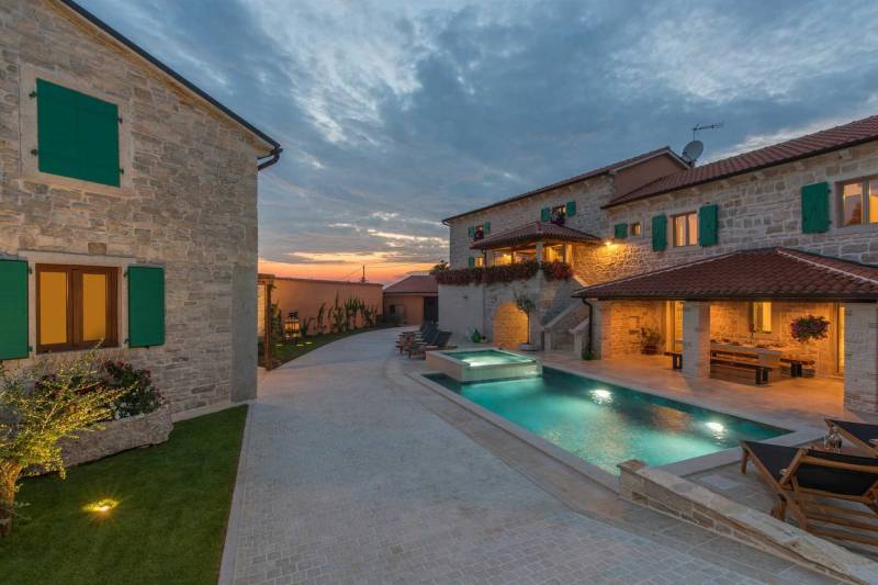 Villa Korina with Pool Poreč