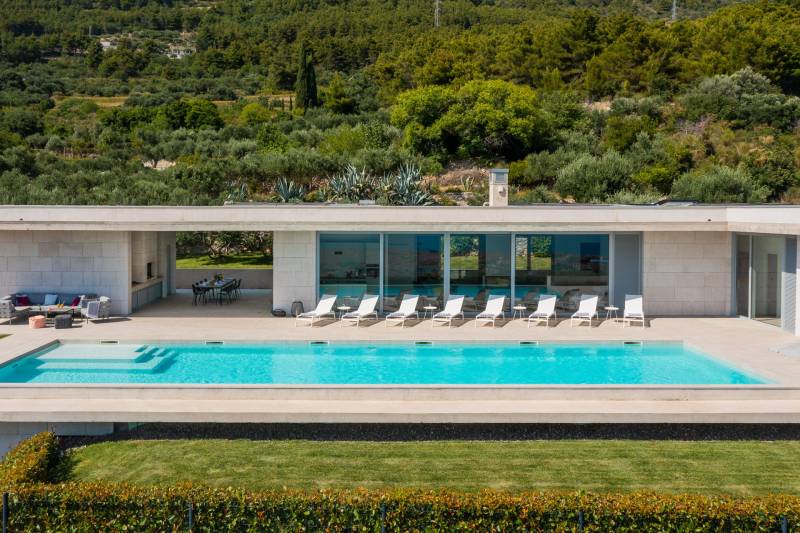 Villa Radun Home with Grand Heated Pool Split