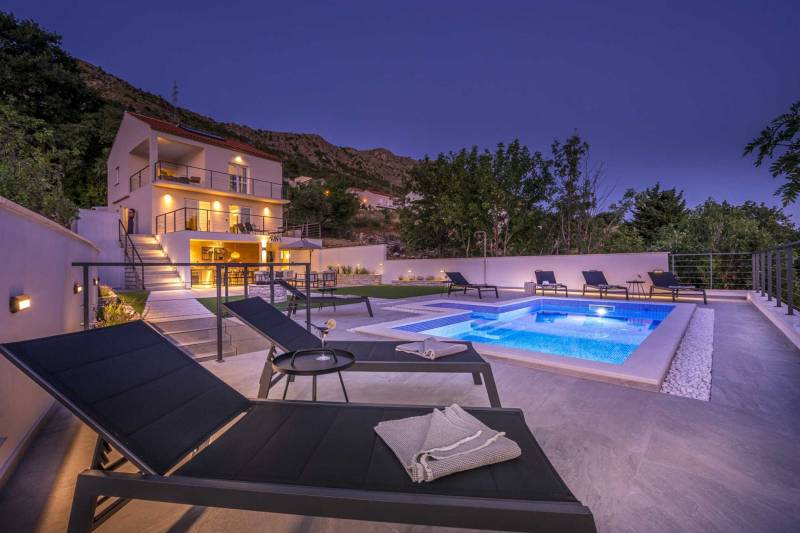 Villa Mint Gala with Pool