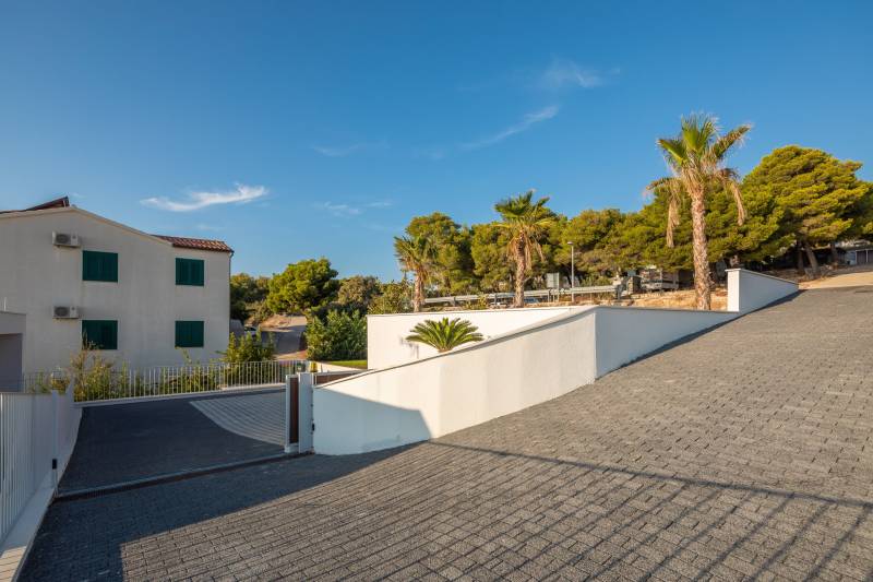 Vila Dream Pearl s Grijanim Bazenom Primošten