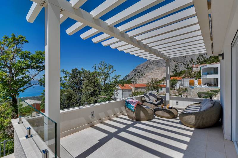Vila Simply White s Bazenom Makarska