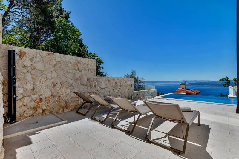 Vila Simply White s Bazenom Makarska