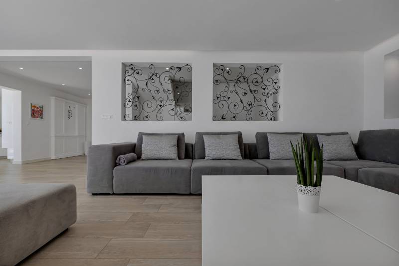Vila Simply White s Bazenom Makarska