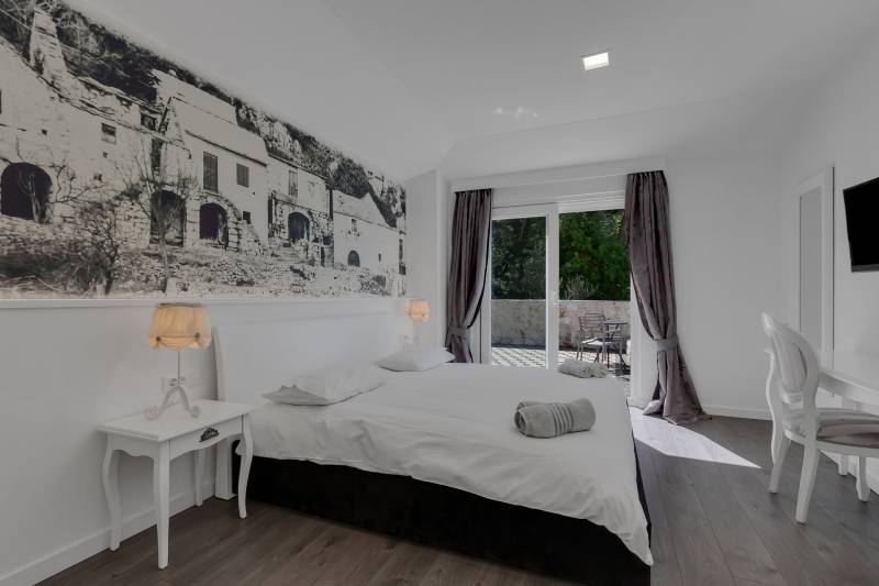 Vila Simply White s Bazenom Makarska