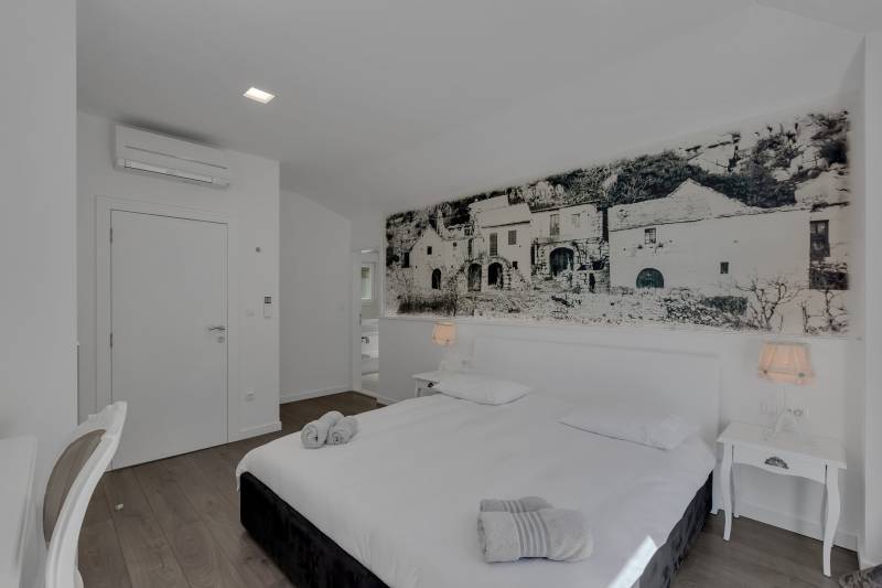 Vila Simply White s Bazenom Makarska