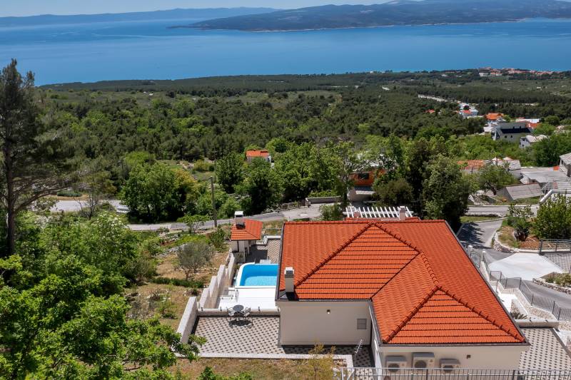 Vila Simply White s Bazenom Makarska