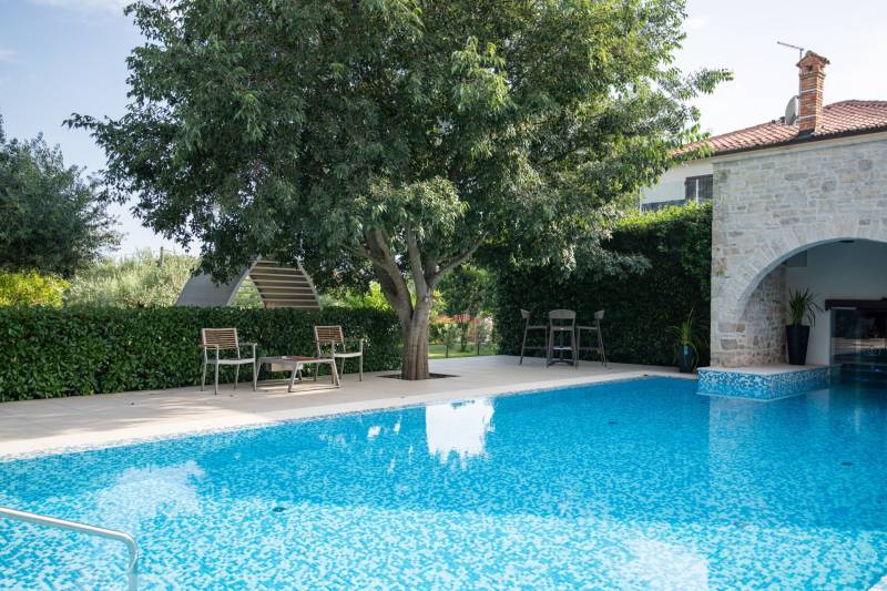 Willa Elise z Basenem Novigrad Istria