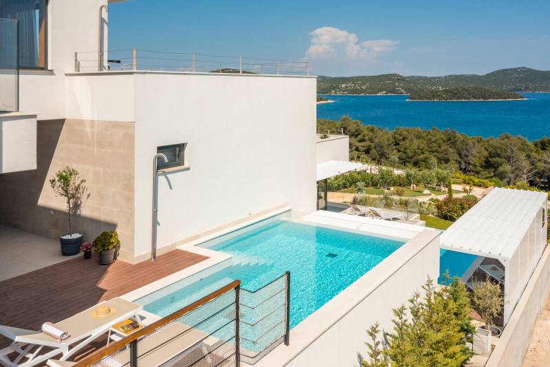Luxusvilla Lynx mit Pool Murter