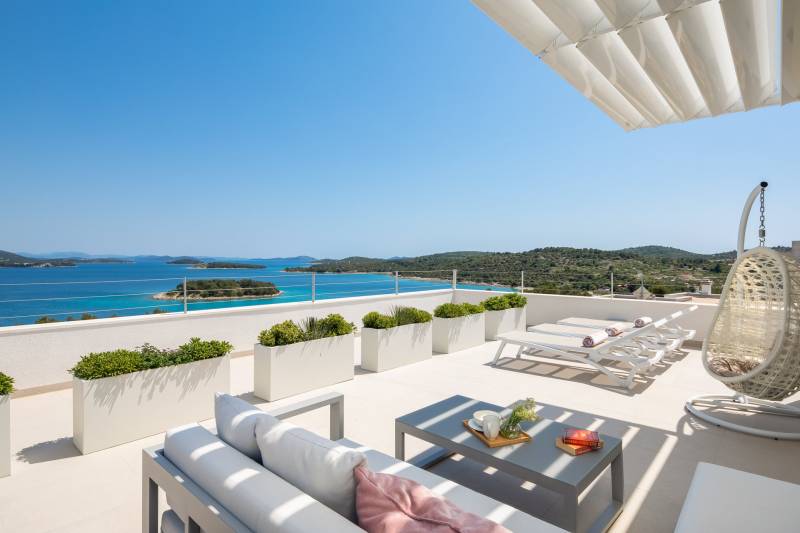 Luxusvilla Lynx mit Pool Murter