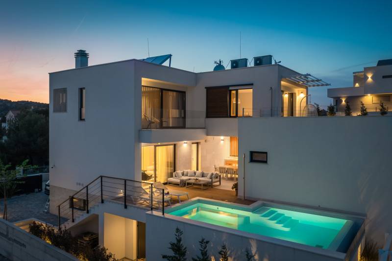 Luxusvilla Lynx mit Pool Murter