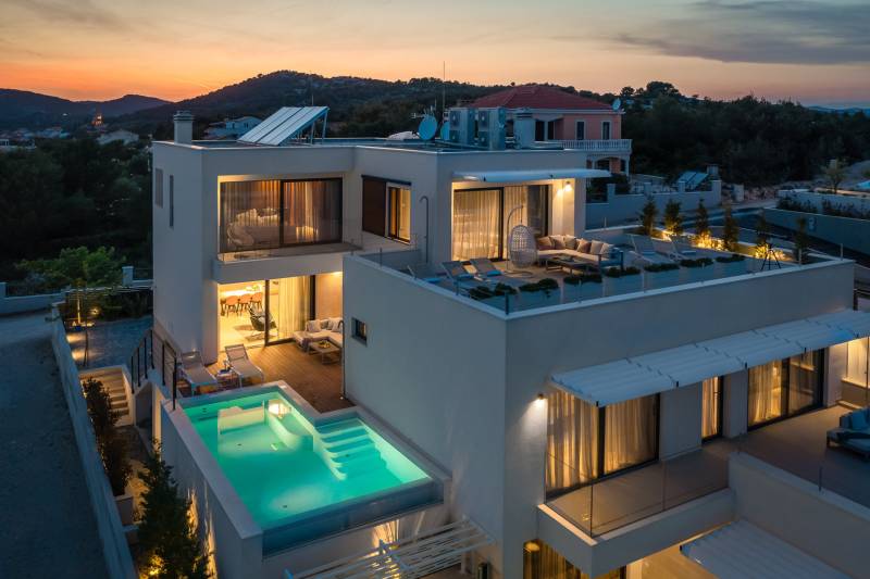Luxusvilla Lynx mit Pool Murter