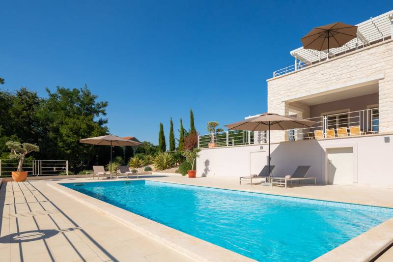 Villa Energy Platinum med Basseng Pula