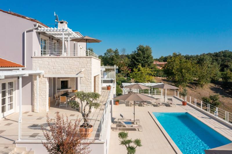 Villa Energy Platinum med Basseng Pula