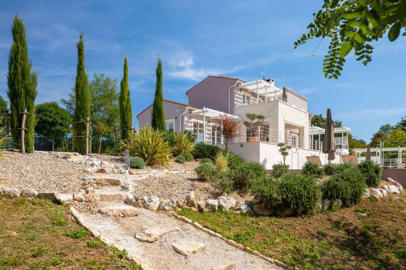 Villa Energy Platinum med Basseng Pula