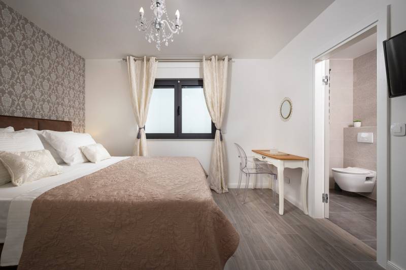 Villa Fontana with Heated Pool Trogir