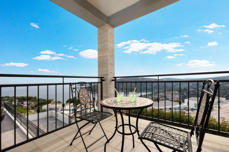 Villa Fontana with Heated Pool Trogir