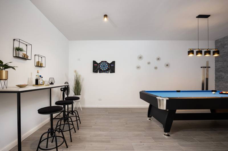 Villa Fontana with Heated Pool Trogir