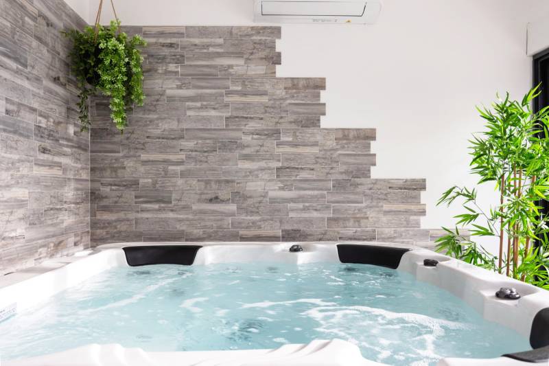 Villa Fontana with Heated Pool Trogir