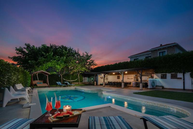 Villa Wind Rose with Heated Pool